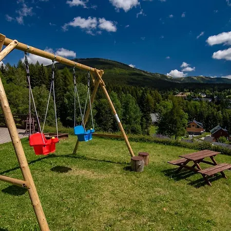 Aspen Guest house 4*